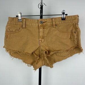 Urban Outfitters BDG Low Rise Dolphin‎ Fray Jean Shorts Cutoffs Low Rise Denim